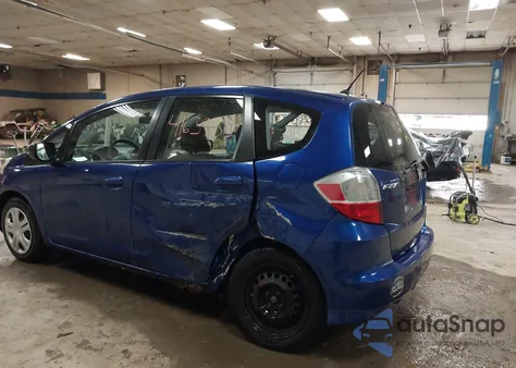 2009 Honda Fit from USA, damaged, VIN JHMGE88239C005188